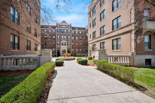 6202 Wayne Ave in Philadelphia, PA - Building Photo