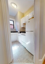 69 Dunster St, Unit 16 in Cambridge, MA - Building Photo - Building Photo