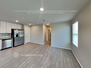 5450 Verdugos Pl in San Antonio, TX - Building Photo - Building Photo