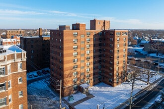 INDY FLATS in Indianapolis, IN - Foto de edificio - Building Photo