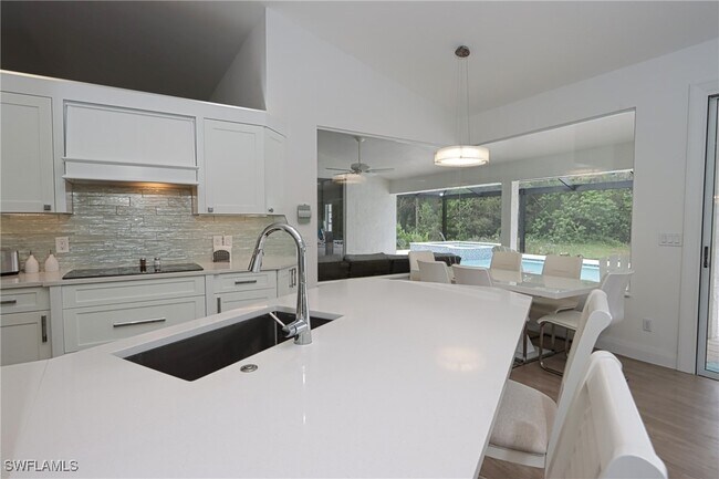 6653 Mill Run Rd in Naples, FL - Building Photo - Building Photo