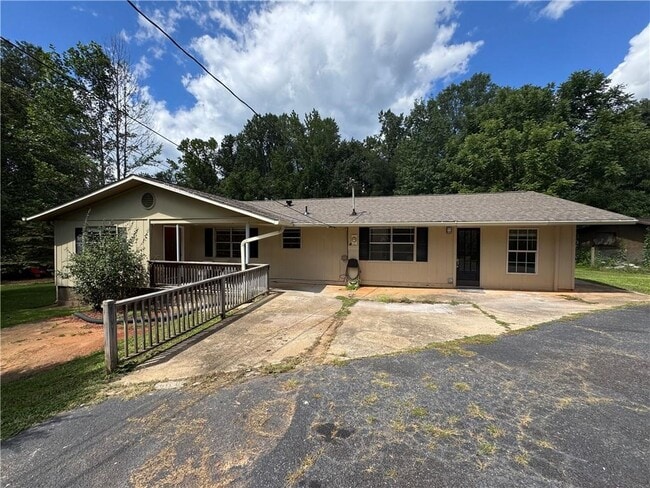 276 Camp Glisson Rd in Dahlonega, GA - Building Photo - Building Photo