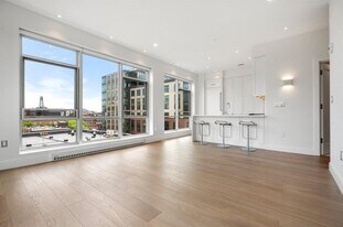 700 Harrison Ave in Boston, MA - Building Photo