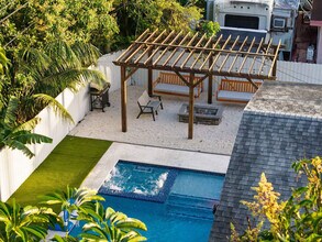 17835 NE 6th Ave, Unit SI ID1372317P in Miami, FL - Building Photo - Building Photo