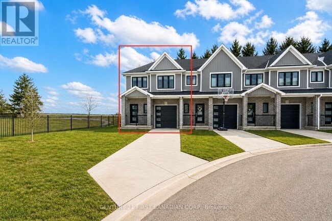 1 Miller Dr in Lucan Biddulph, ON - Building Photo - Building Photo