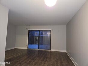 93 Ridgewood Terrace in Albany, NY - Building Photo - Building Photo