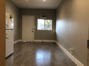 1211 Center Ln in Los Banos, CA - Building Photo - Building Photo