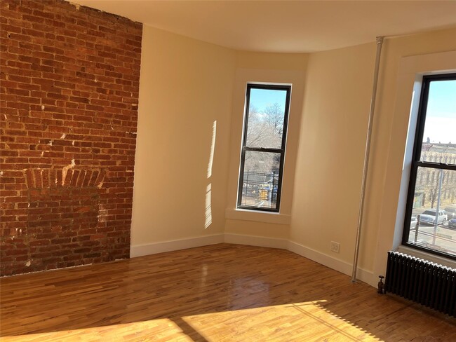 444 Ralph Ave in Brooklyn, NY - Building Photo - Building Photo