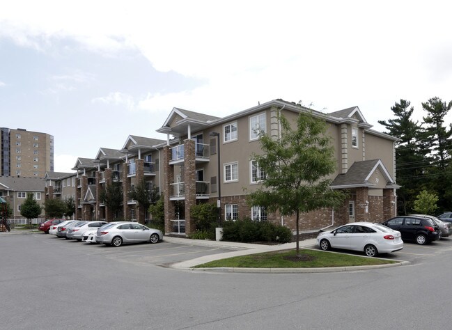 41 Coulter St in Barrie, ON - Building Photo - Building Photo