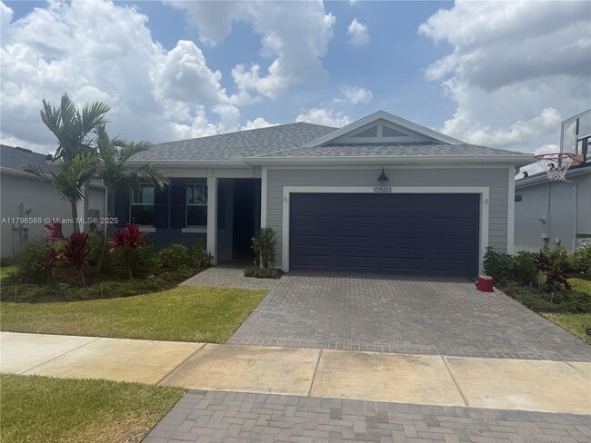 10503 SW Orana Dr in Port St. Lucie, FL - Building Photo - Building Photo