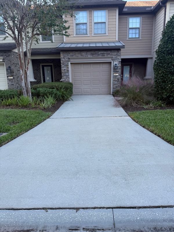 property at 6977 Heatherton Ct