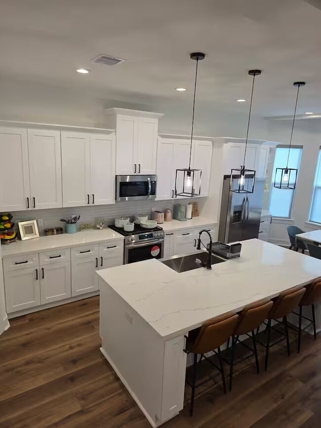 property at 1106 Paul Quinn St