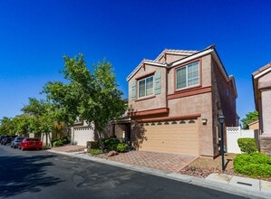7572 French Springs St in Las Vegas, NV - Building Photo - Building Photo