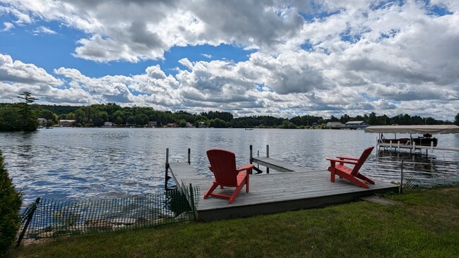 29 Bayshore Dr in Sanbornton, NH - Building Photo - Building Photo