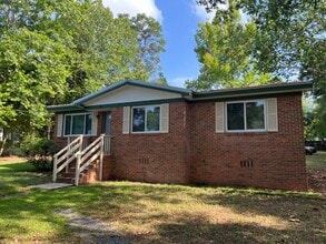 197 Willow Ave in Freeport, FL - Building Photo - Building Photo