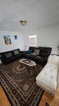 4225 Jonathon St in Dearborn, MI - Building Photo