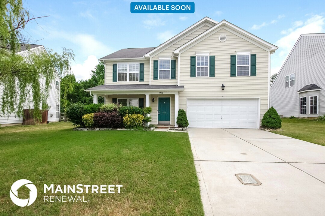 4418 Golden View Dr in Charlotte, NC - Building Photo