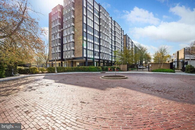 1301 Delaware Ave SW in Washington, DC - Building Photo - Building Photo