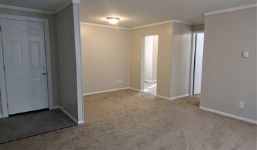 4707 Derry St in Harrisburg, PA - Building Photo - Building Photo