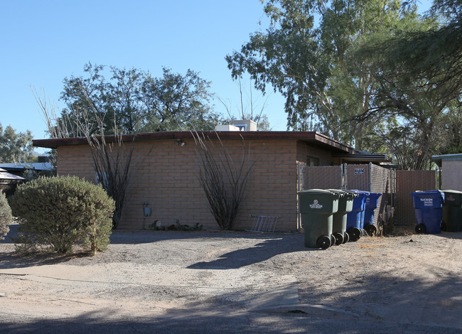 3028-3030 N Richey Blvd in Tucson, AZ - Building Photo - Building Photo