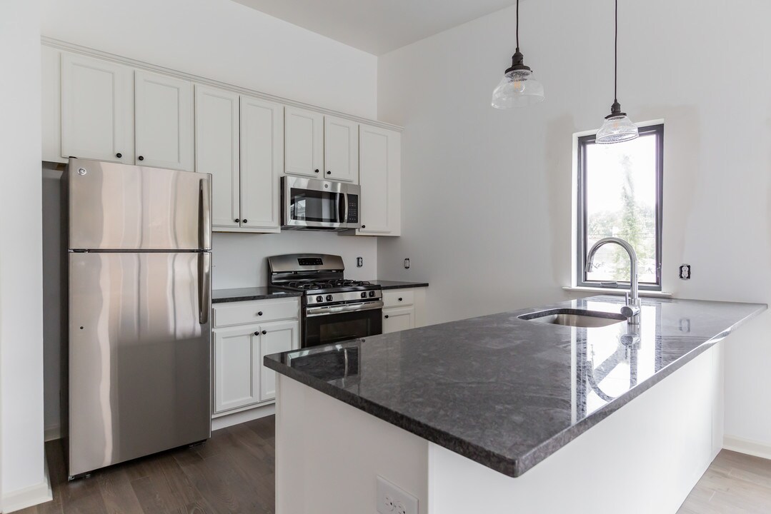 4602 Canton Photo