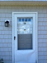 25 Riverside Dr in Clinton, CT - Building Photo - Building Photo