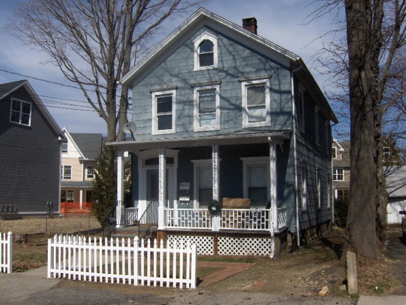 2 Jefferson St in Norwalk, CT - Building Photo