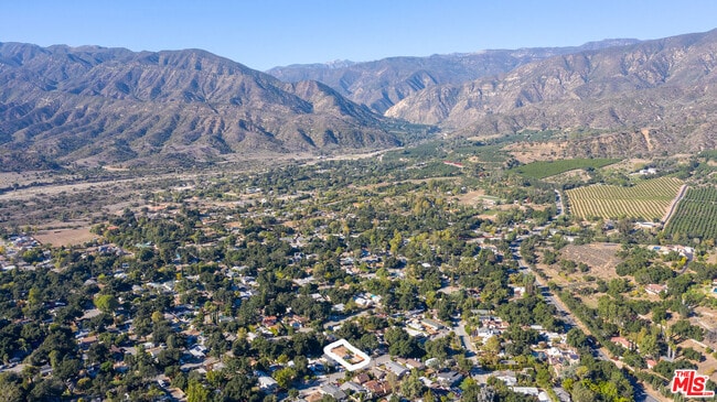 251 N Encinal Ave in Ojai, CA - Building Photo - Building Photo