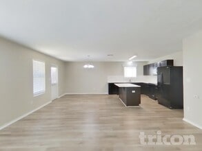 10902 Rosin Jaw Trail in San Antonio, TX - Building Photo - Building Photo