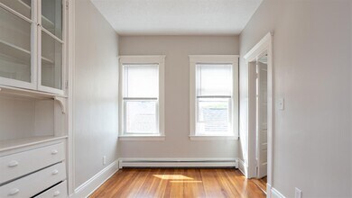 120 Columbia St, Unit 3 in Cambridge, MA - Building Photo - Building Photo