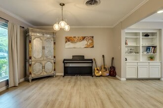3002 Stardust Dr in Austin, TX - Building Photo - Building Photo