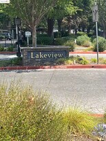 2207 Lakeview Cir in Pittsburg, CA - Building Photo