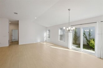 7548 Kuenher Ct in the Villages, FL - Building Photo - Building Photo