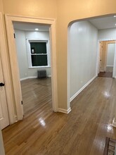 7940 S St Lawrence Ave in Chicago, IL - Building Photo - Building Photo