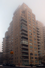 Gracie Towers Apartments in New York, NY - Building Photo - Building Photo