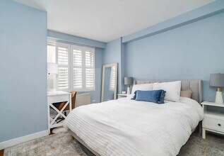 363 E 76th St in New York, NY - Building Photo - Building Photo