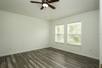 10735 Yellow Tiger Lily Dr in Orlando, FL - Building Photo - Building Photo
