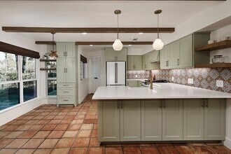 15 Crinkleroot Ct in Spring, TX - Building Photo - Building Photo