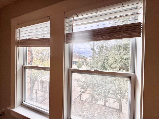 property at 629 E 11th St