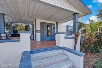 5316 Colonial Ave in Jacksonville, FL - Building Photo - Building Photo