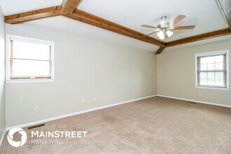 8105 Thornwood Rd in Louisville, KY - Building Photo - Building Photo