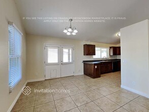 2315 W Paradise Dr in Phoenix, AZ - Foto de edificio - Building Photo