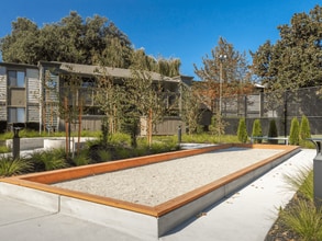 Apex on the River in Sacramento, CA - Building Photo - Building Photo