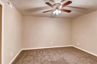 2187 Broadmoor Rd Cir in Colorado Springs, CO - Building Photo - Building Photo