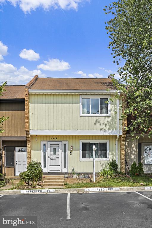 1119 Shannon Pl in Herndon, VA - Building Photo - Building Photo