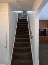 1028 Clearview St NW in Warren, OH - Building Photo - Building Photo