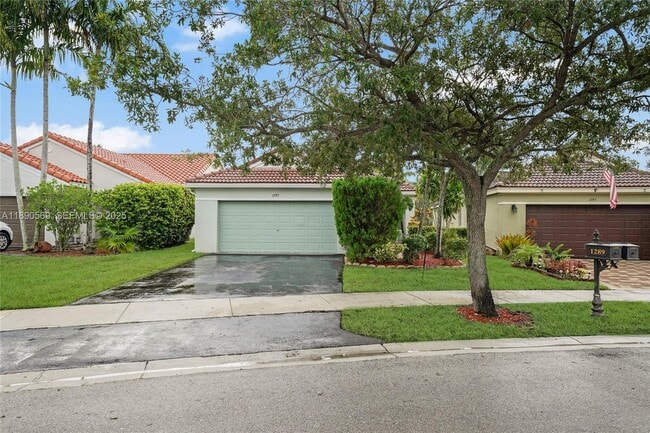 1289 Majesty Terrace in Weston, FL - Building Photo - Building Photo