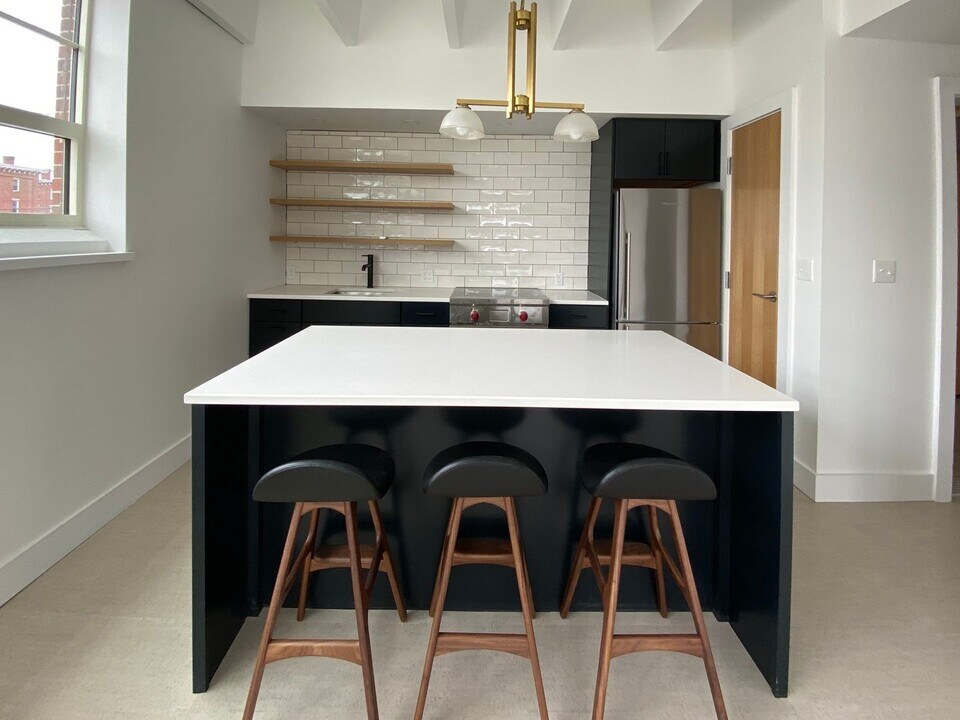 188 Lincoln St in Lewiston, ME - Building Photo