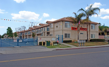 Perris Villas in Perris, CA - Building Photo - Building Photo