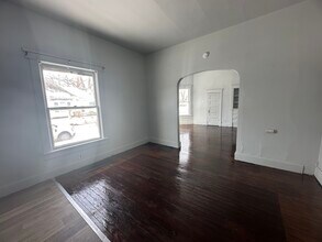 2401 E Main St in Danville, IL - Building Photo - Building Photo